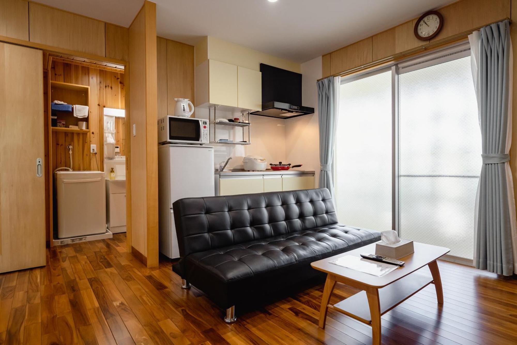 Guest House Kawamitsu Miyakojima  Εξωτερικό φωτογραφία
