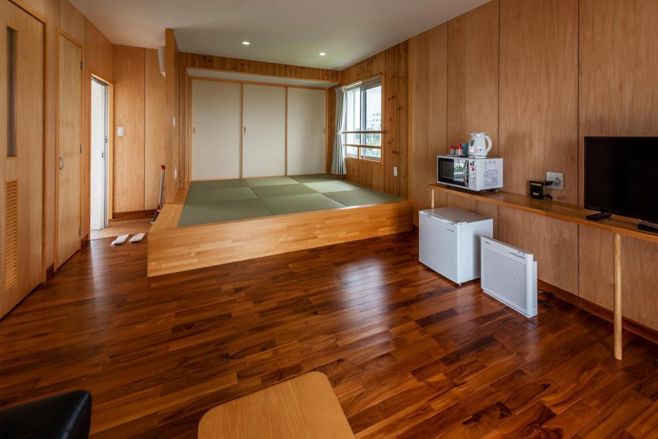 Guest House Kawamitsu Miyakojima  Εξωτερικό φωτογραφία