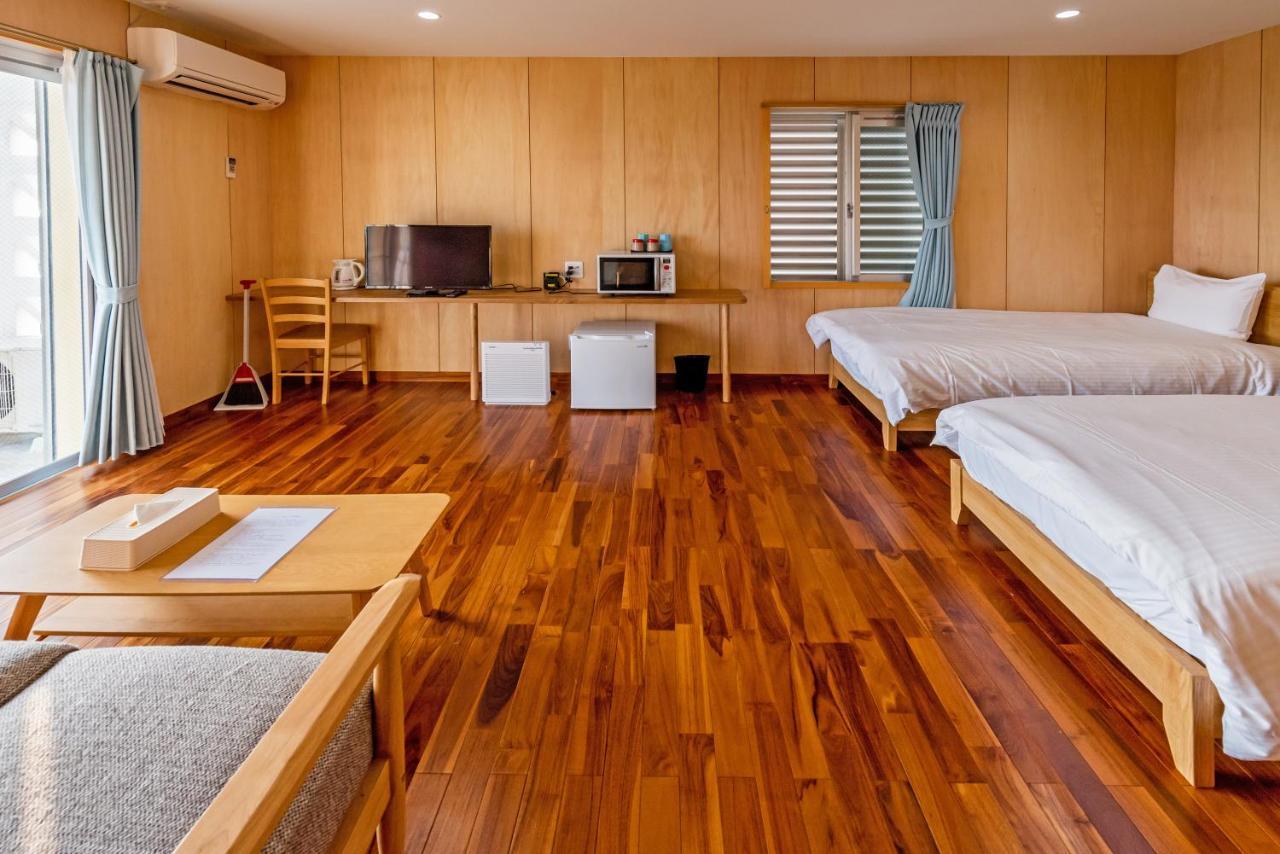Guest House Kawamitsu Miyakojima  Εξωτερικό φωτογραφία