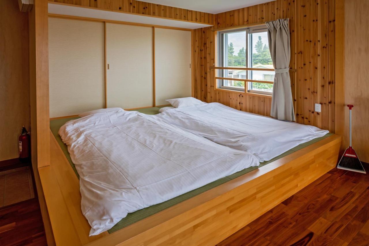 Guest House Kawamitsu Miyakojima  Εξωτερικό φωτογραφία