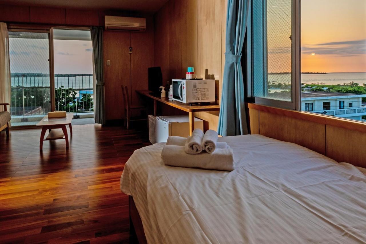 Guest House Kawamitsu Miyakojima  Εξωτερικό φωτογραφία
